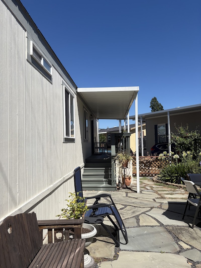 Mara Cortez, Realtor photo 3