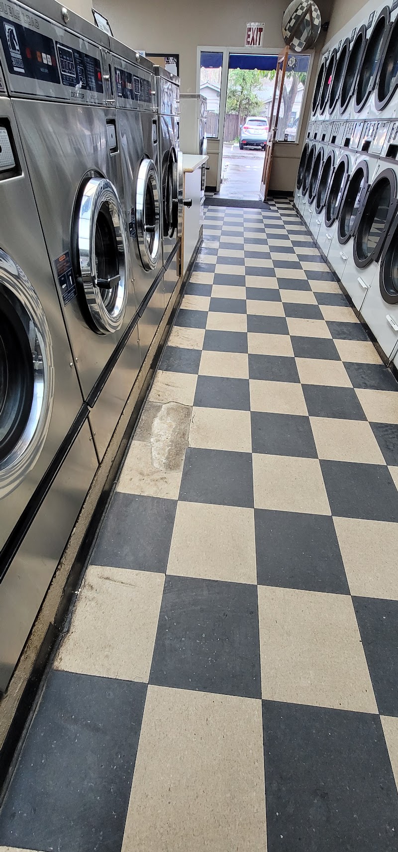 Photo of Cinnabar Laundromat