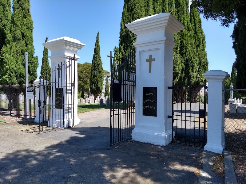 St Dominic Cemetery photo 2