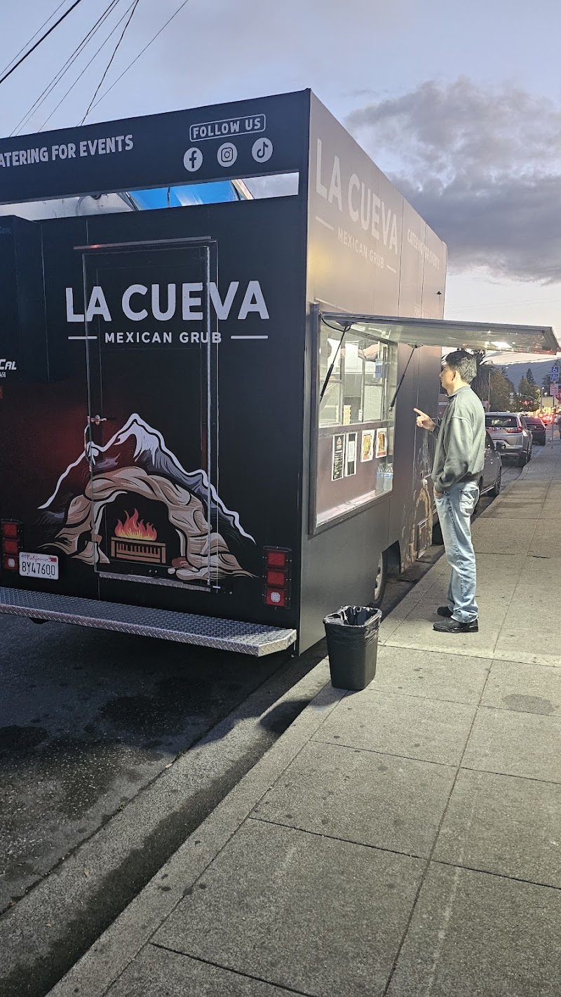 La Cueva Mexican Grub photo 2