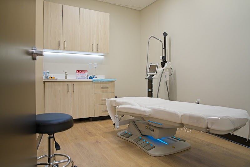 Everis Aesthetic Medicine photo 2