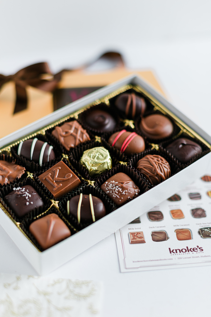 Knoke's Chocolates and Nuts photo 2
