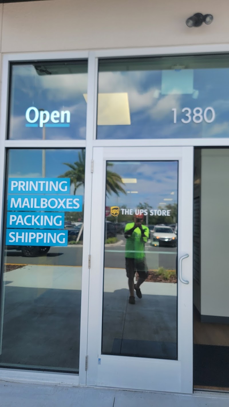 The UPS Store photo 4
