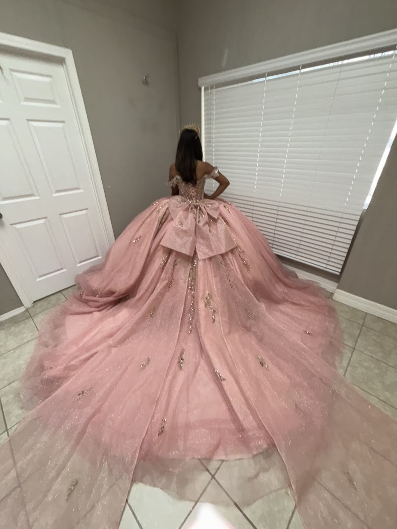 Mundo Boutique photo 5