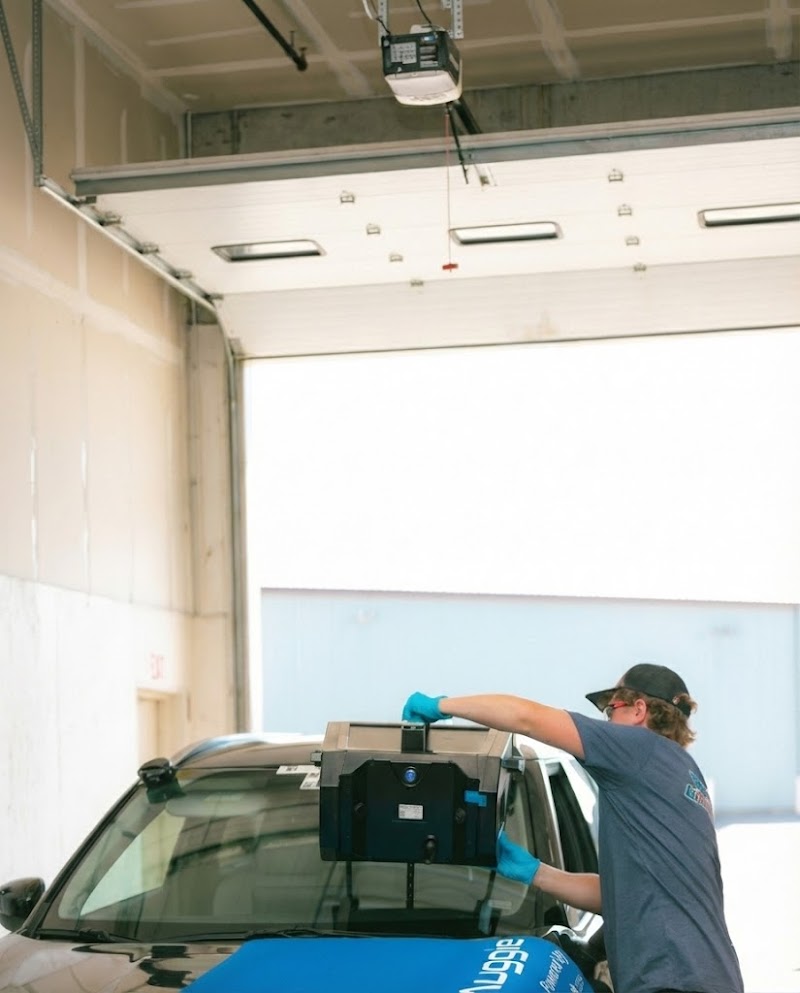 Auto Glass Only - Auto Glass & Windshield Replacement photo 4