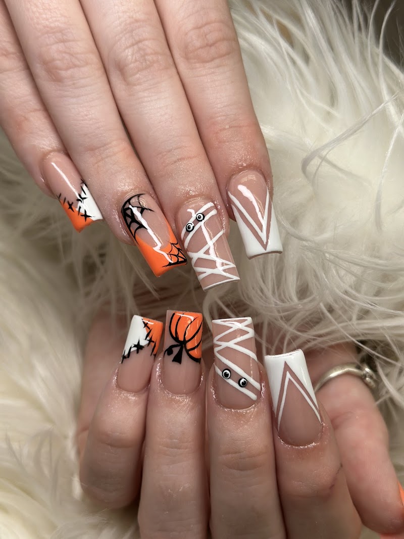Spa Day Hair and Nails photo 5