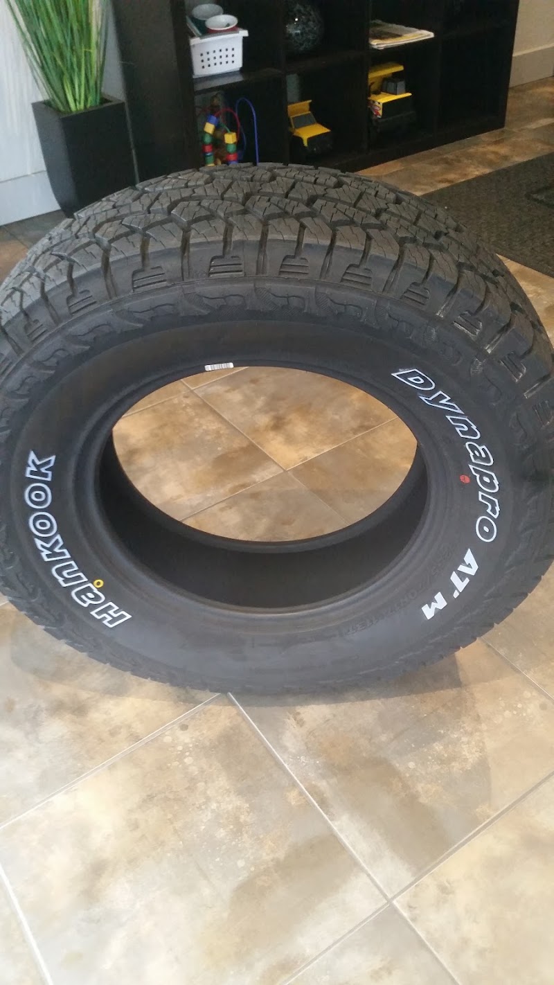 AAA Windsor Auto & Tire Center photo 4