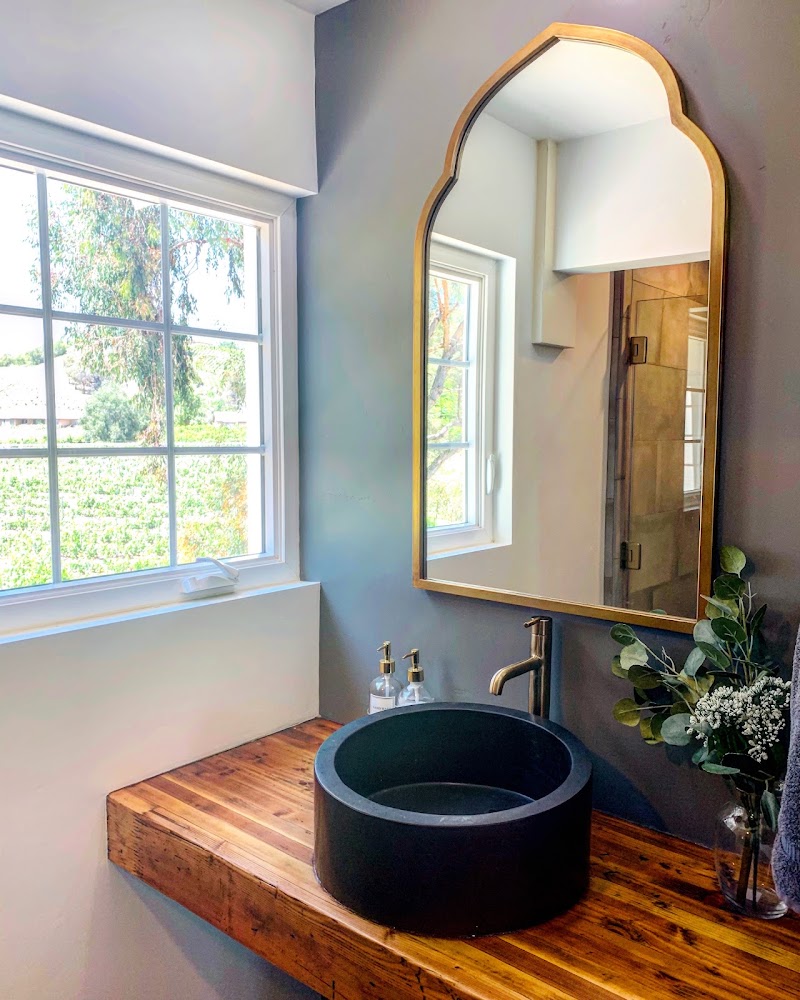 The Vine House Bed & Breakfast photo 3