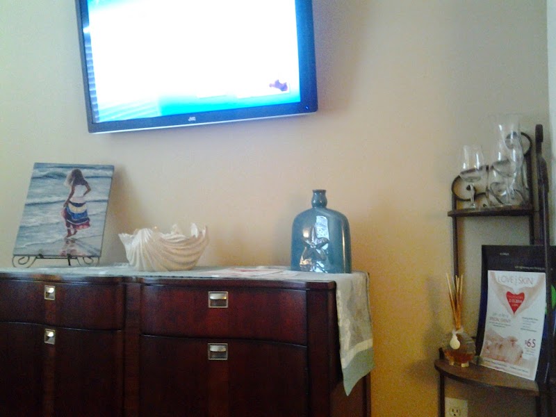 Essentials Massage and Facials Spa photo 5
