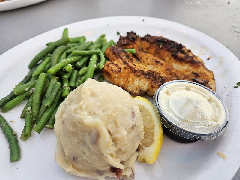 Crabby Bill's in St. Pete Beach photo 3
