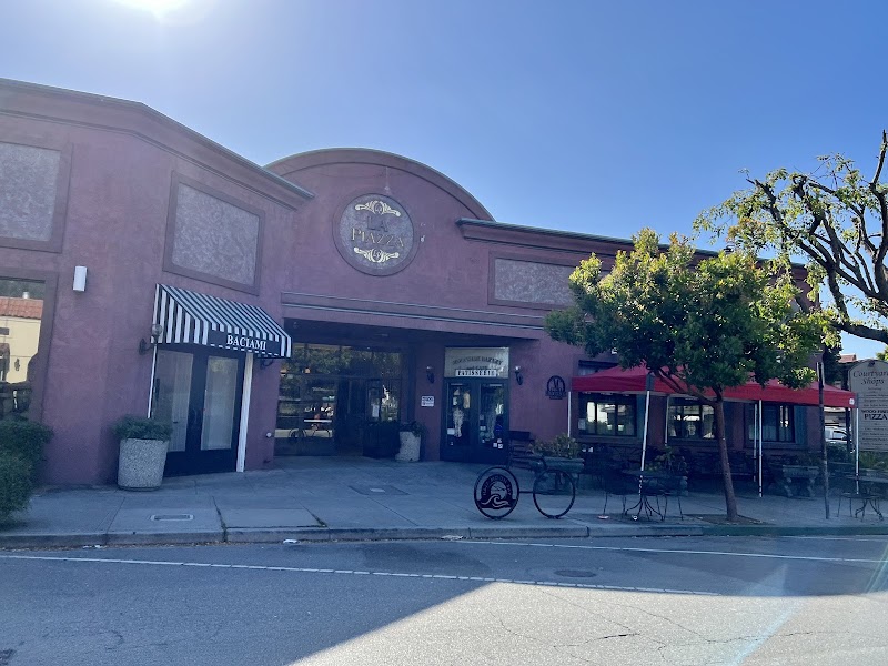 Photo of la plazza courtyard shops & services