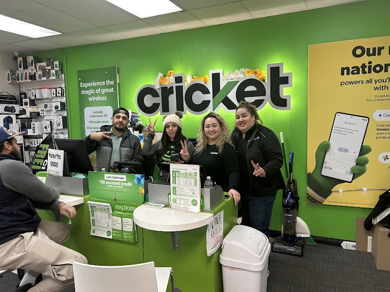 Cricket Wireless Authorized Retailer photo 4