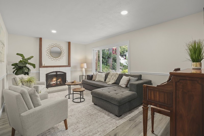 Lindsey Little Real Estate Agent in Walnut Creek - Keller Williams Realty photo 3