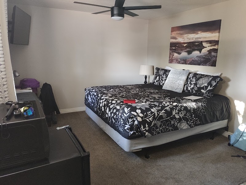 Red Rock Motel photo 2