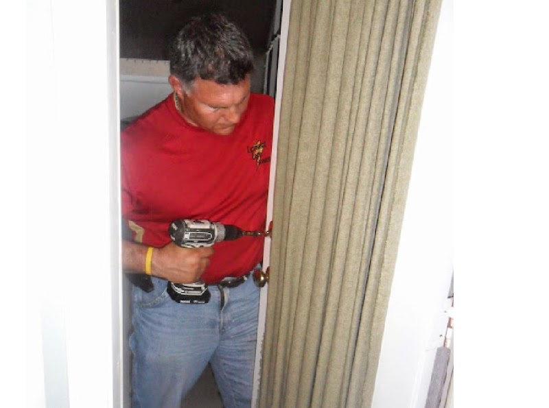 Lightning Lock Service photo 2