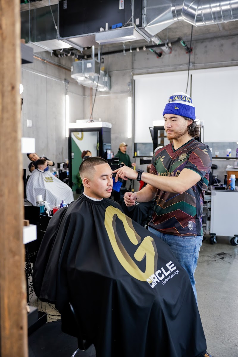G. Circle Barber Lounge photo 4