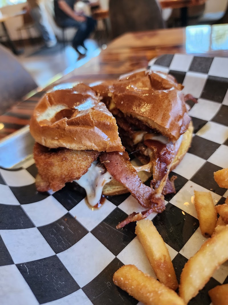 Paradise Burger And Kitchen photo 4
