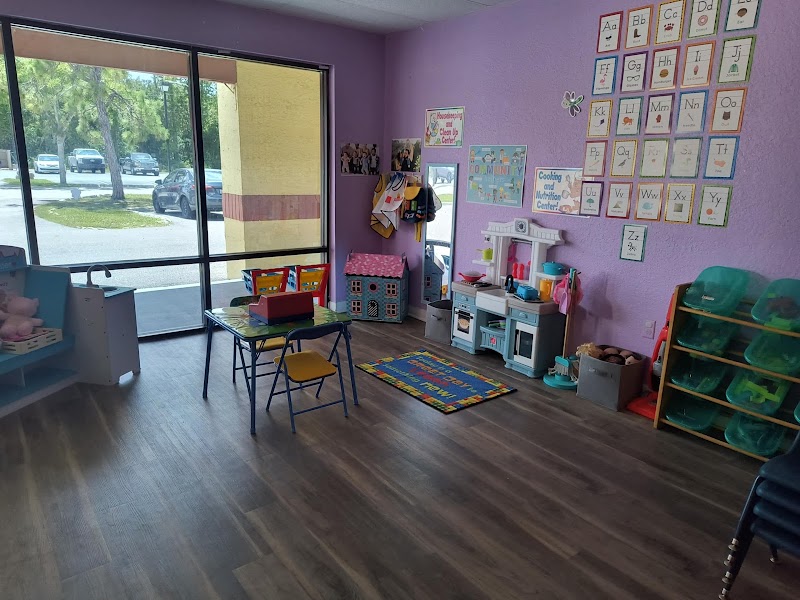 Little Bees Early Learning Center Commercial Way photo 5