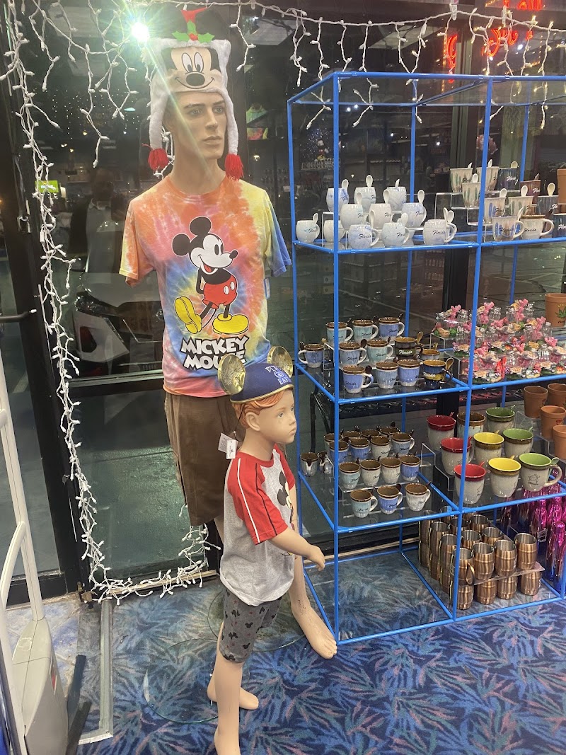 Jungle Falls Gift Shop photo 5