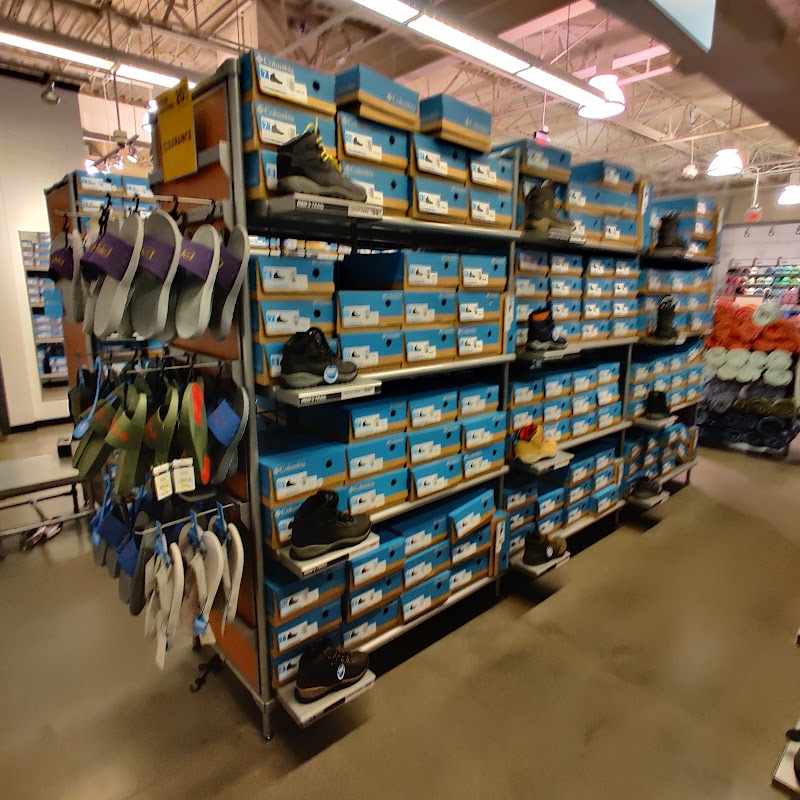 Columbia Factory Store photo 3