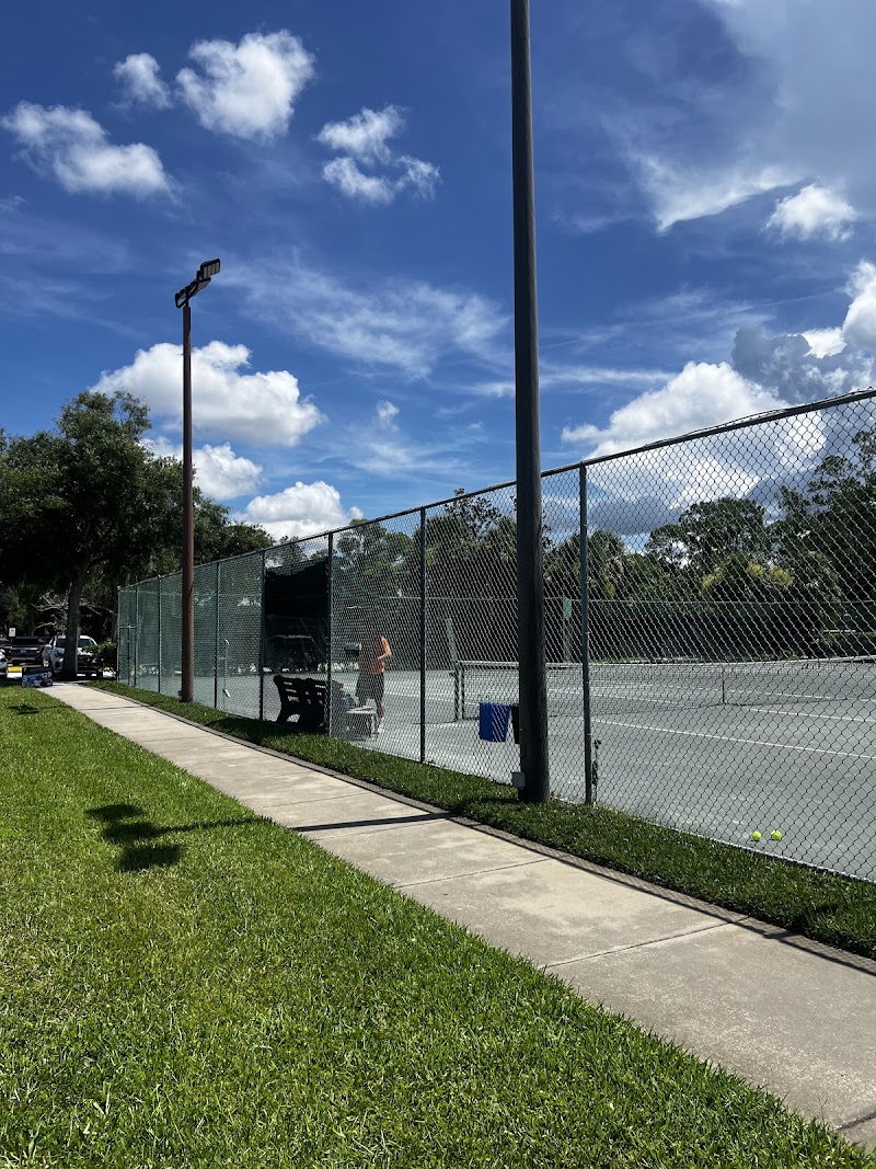 John Geigle YMCA Tennis Courts photo 4