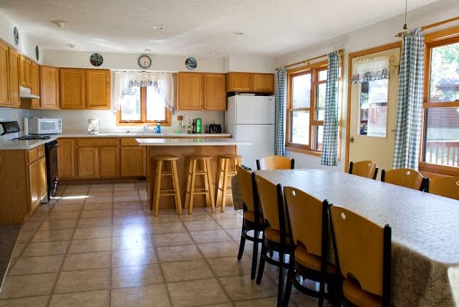 Deerfoot Lodge & Resort photo 4