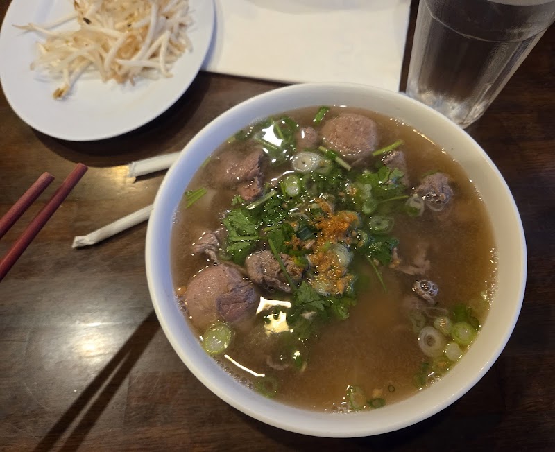 Phnom Penh Noodle Shack photo 5