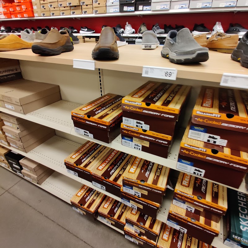 Famous Footwear Outlet photo 5