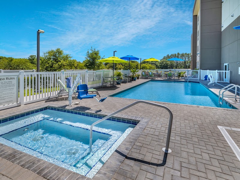 Holiday Inn Express & Suites Ruskin - Sun City by IHG photo 3