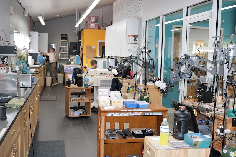 Les Olson Jewelers photo 2