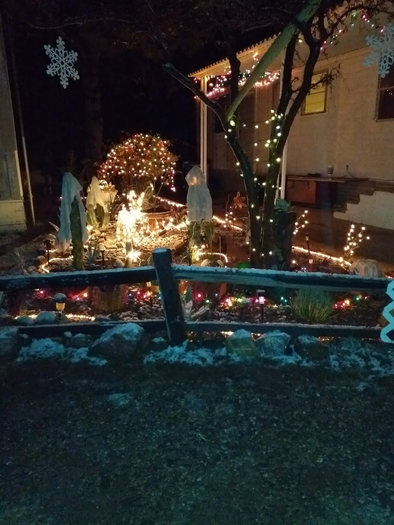 ApacheLand Trailer Park photo 3