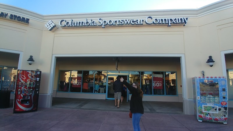 Columbia Factory Store photo 4