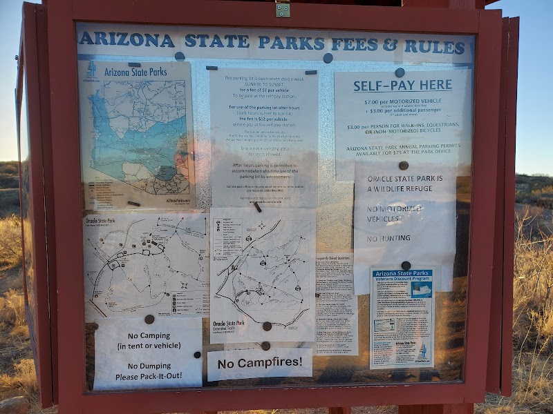 American Avenue Trailhead gated photo 2