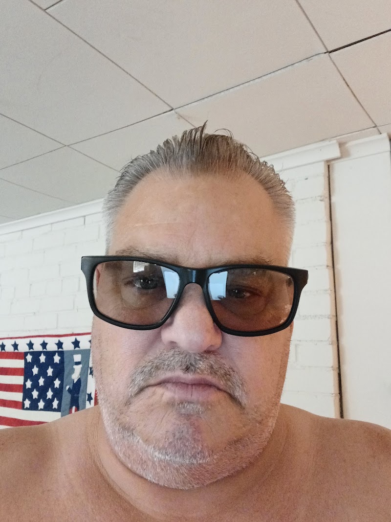 Plaza Barber Shop photo 4