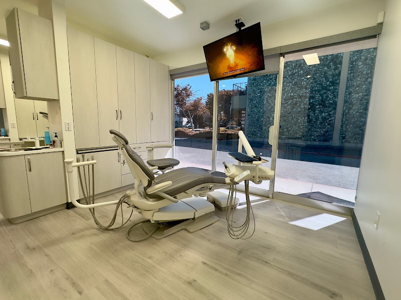 Apollo Dental photo 2