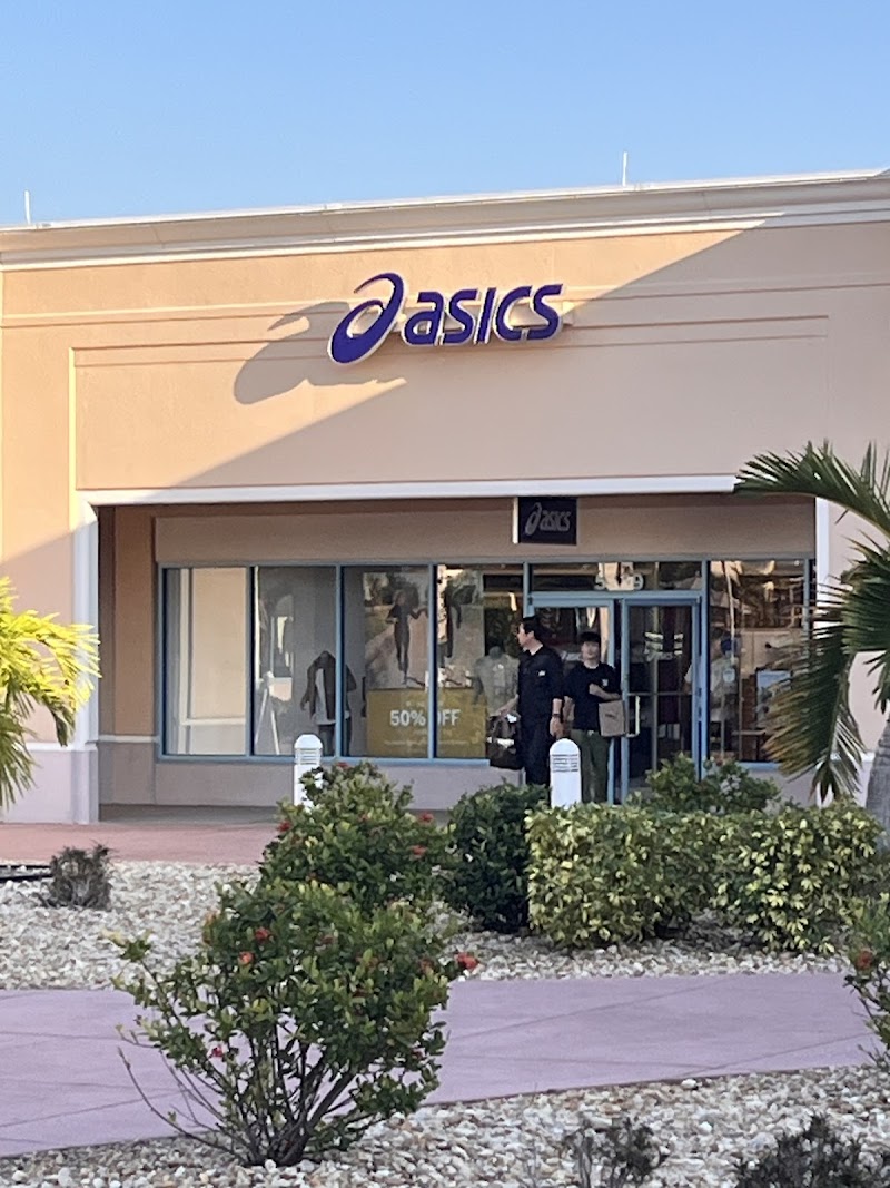 ASICS photo 4