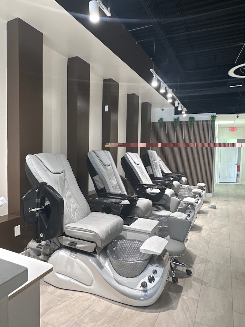 Glo Nail Bar photo 4