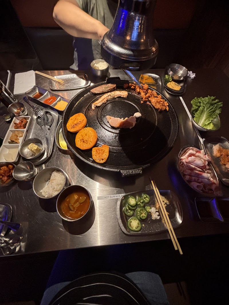 Volkano Korean BBQ & SUSHI (All You Can Eat) photo 4