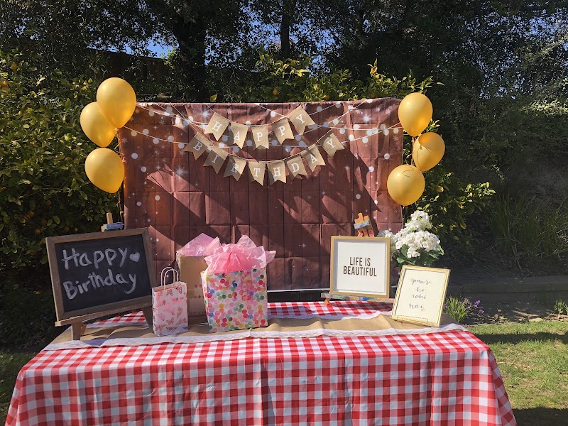 Outdoor Paint and Picnic & Event Space photo 5