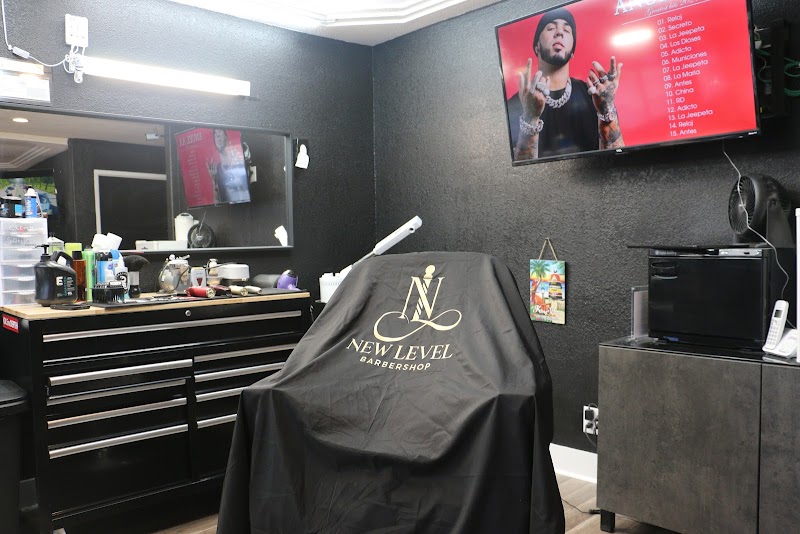 NEW LEVEL BARBERSHOP DIXON photo 5