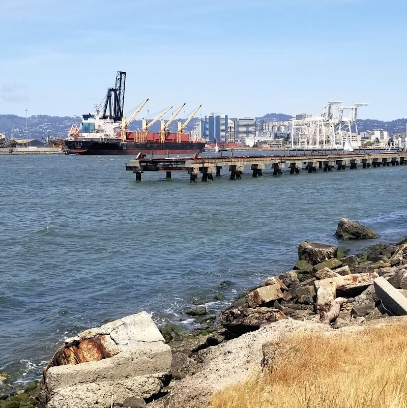 Photo of Hughes Mining Barge