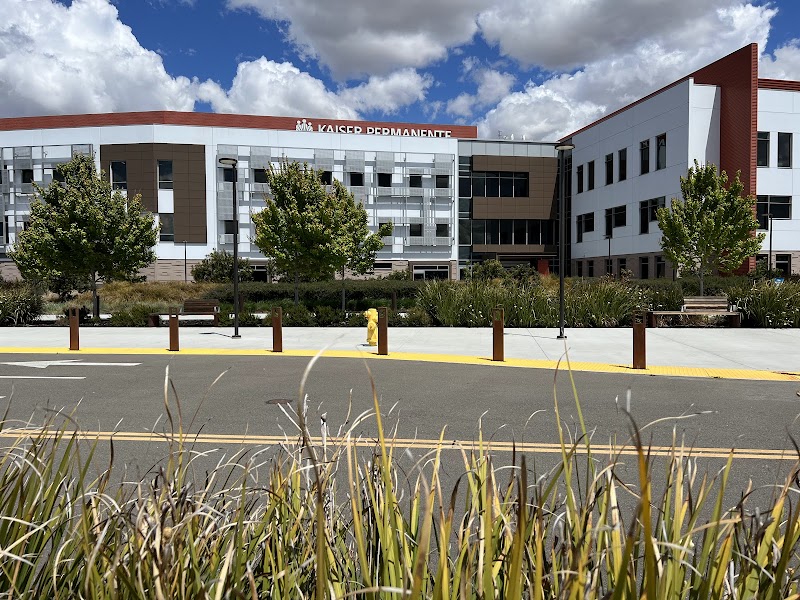 Photo of Kaiser Permanente Dublin Medical Offices and Cancer Center