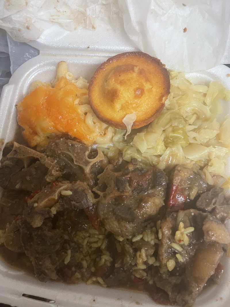 P & D Soulfood Kitchen Inc photo 5