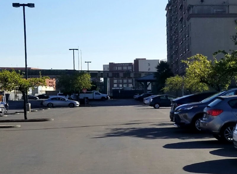 Tesla Destination Charger photo 5