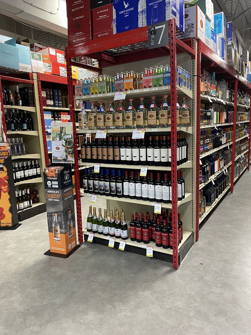 Luekens Wine & Spirits photo 2