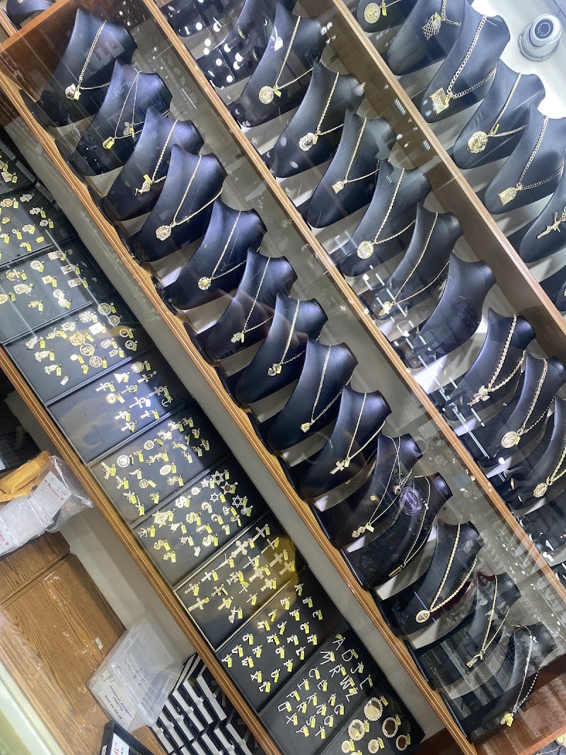 Shalimar Jewelers photo 2