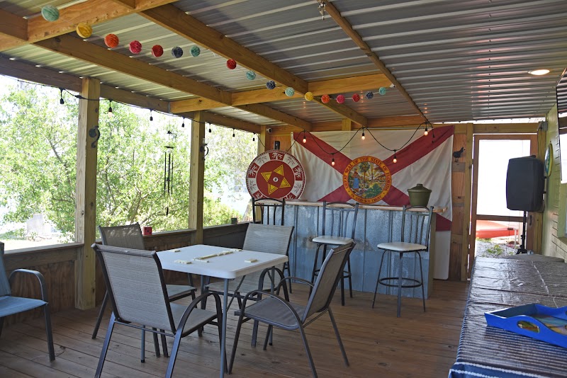 Hudson Dockside Inn photo 3