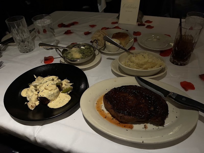 Morton's the Steakhouse photo 5