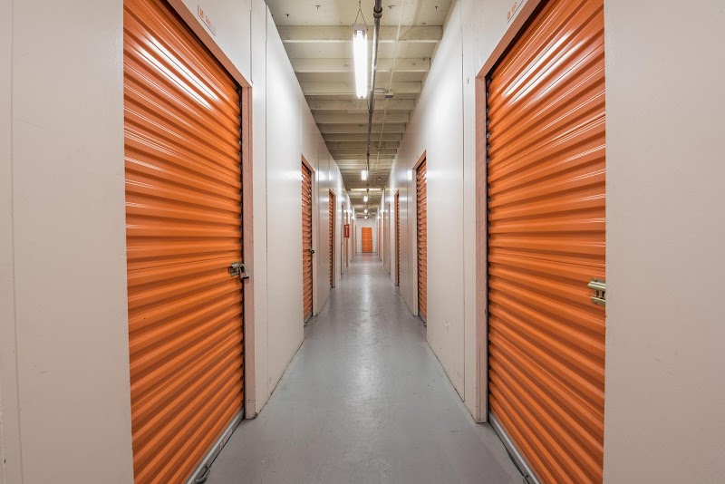 Public Storage photo 2
