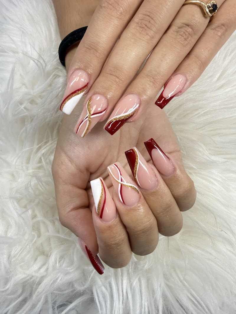 EMOI NAILS (10% OFF New Clients) photo 2